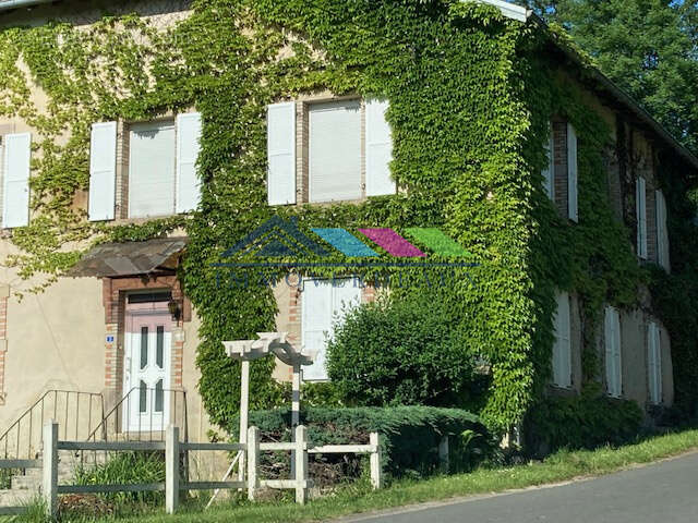Maison à BREMENIL