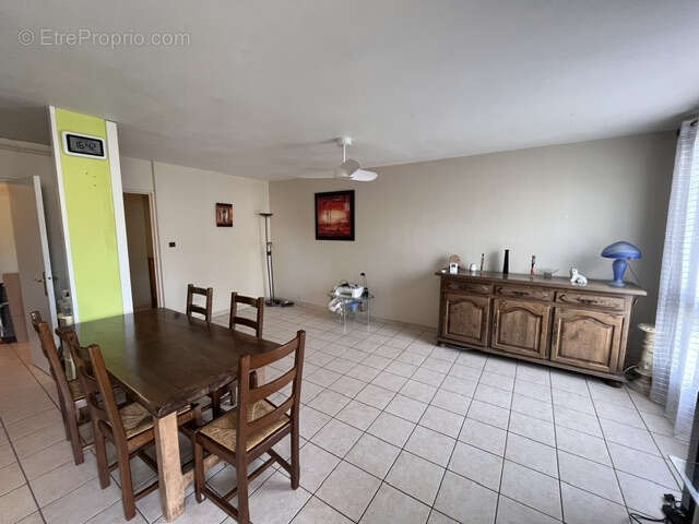 Appartement à FONTAINE