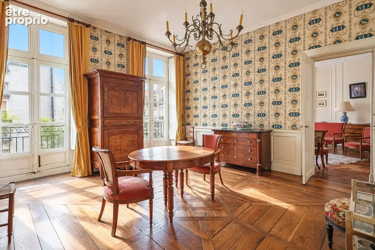 Appartement 6 pièces 130 m² à vendre à Nantes (44000) - photo 2