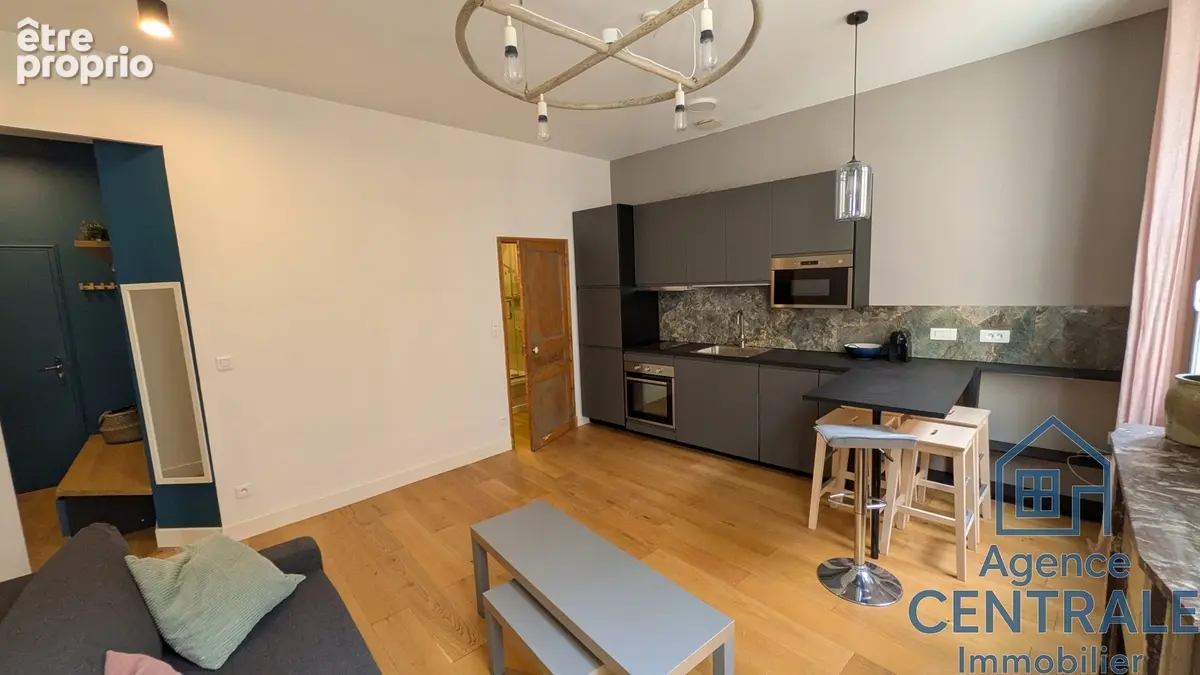 Appartement 2 pièces 39 m² à vendre à La Ciotat (13600) - photo 2