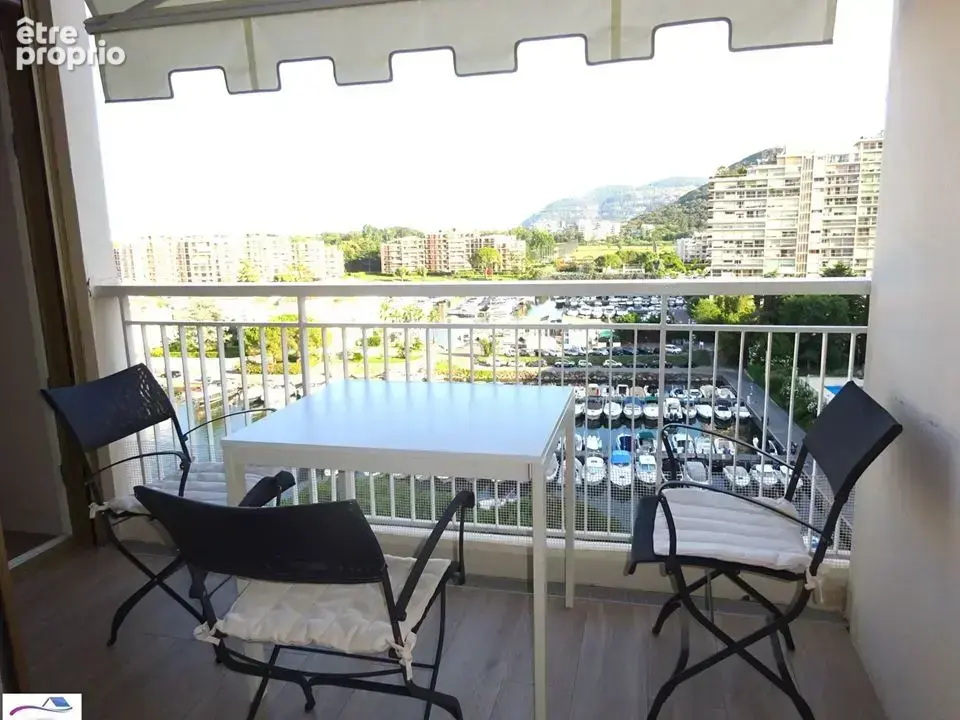 Appartement 28 m² à Mandelieu-La-Napoule  - photo 3
