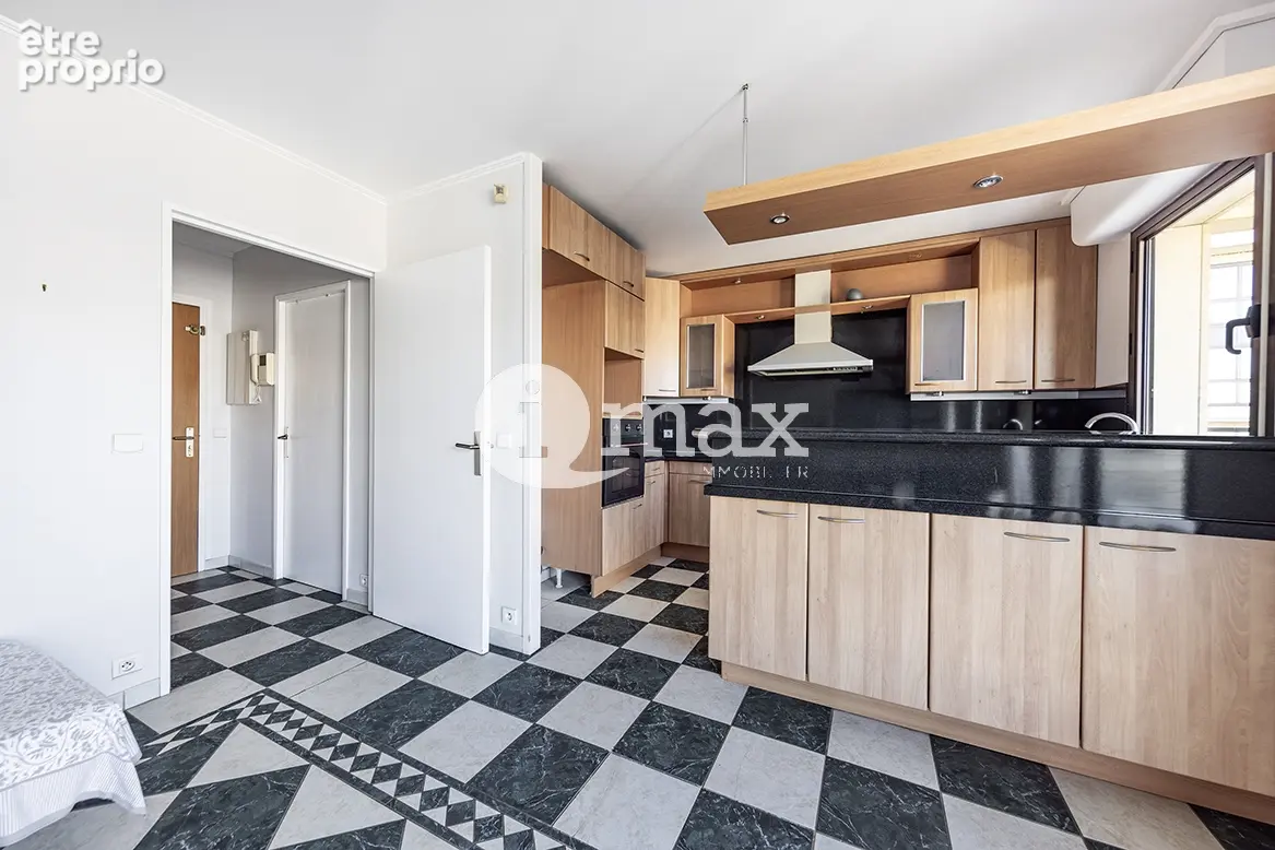 Levallois - studio balcon - 295 000 euros fai - photo 9