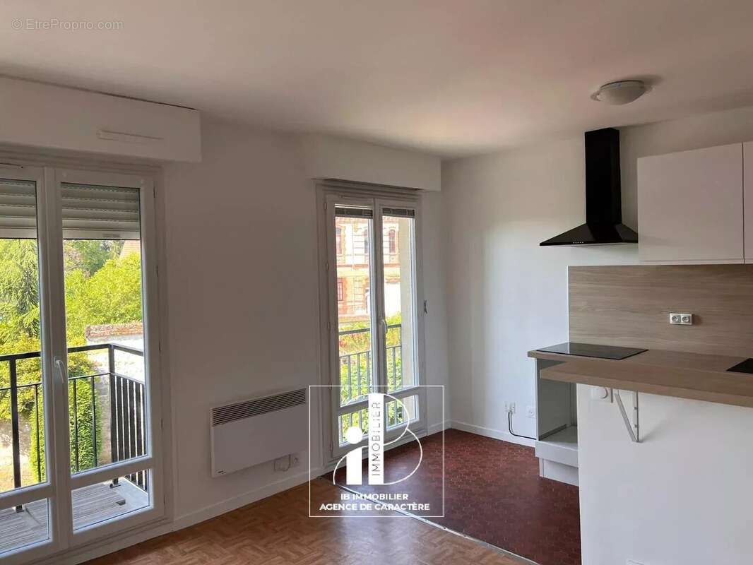 Fontainebleau - appartement f2 de 44.08 m² avec balcon cave et box proche gare et centre ville - photo 4