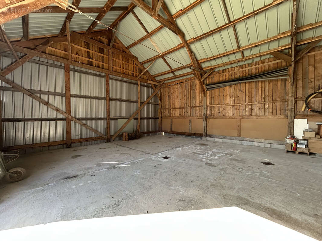 Maison à COMBRESSOL