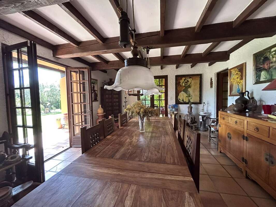 Maison à SAINT-MARC-JAUMEGARDE