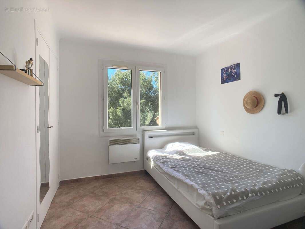 Appartement à LE CASTELLET