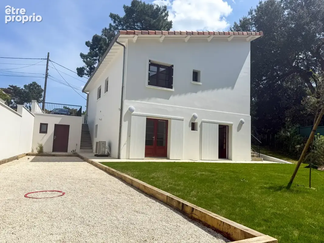 Maison 164 m² à Saint-Georges-De-Didonne  - photo 3