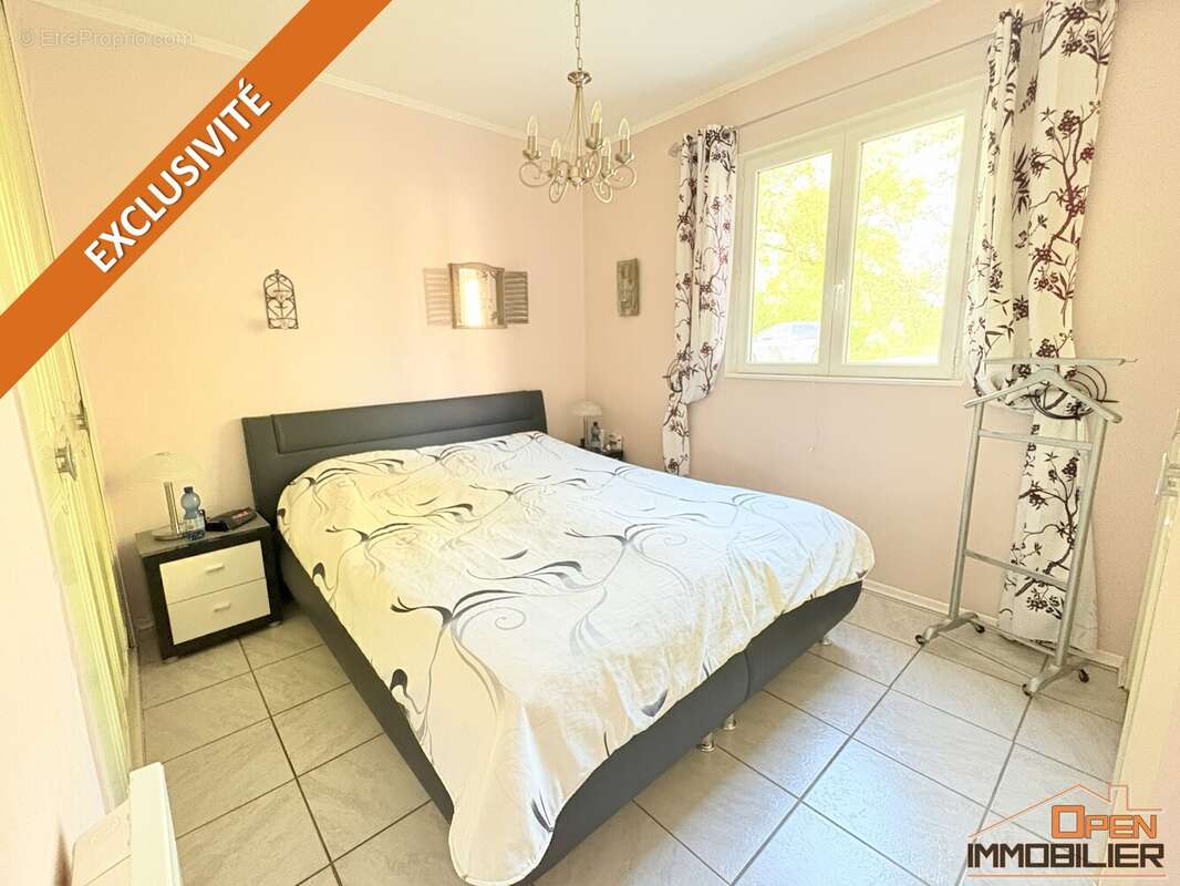 Maison à NADAILLAC-DE-ROUGE