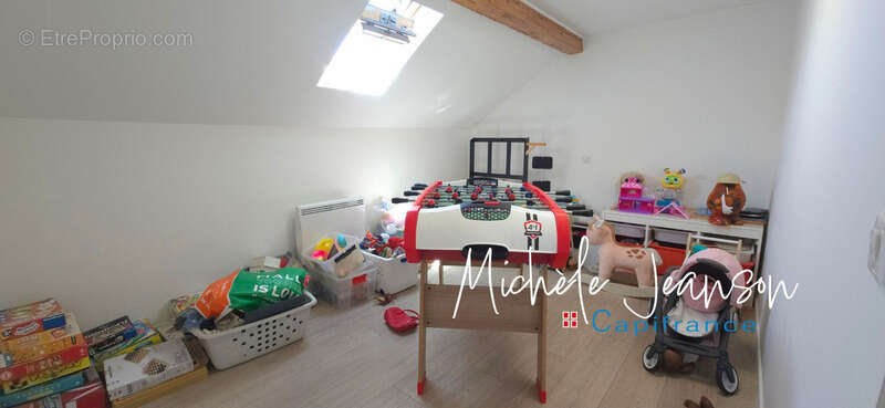 Maison à vendre 5 pièces LAISSAUD (73) - photo 8