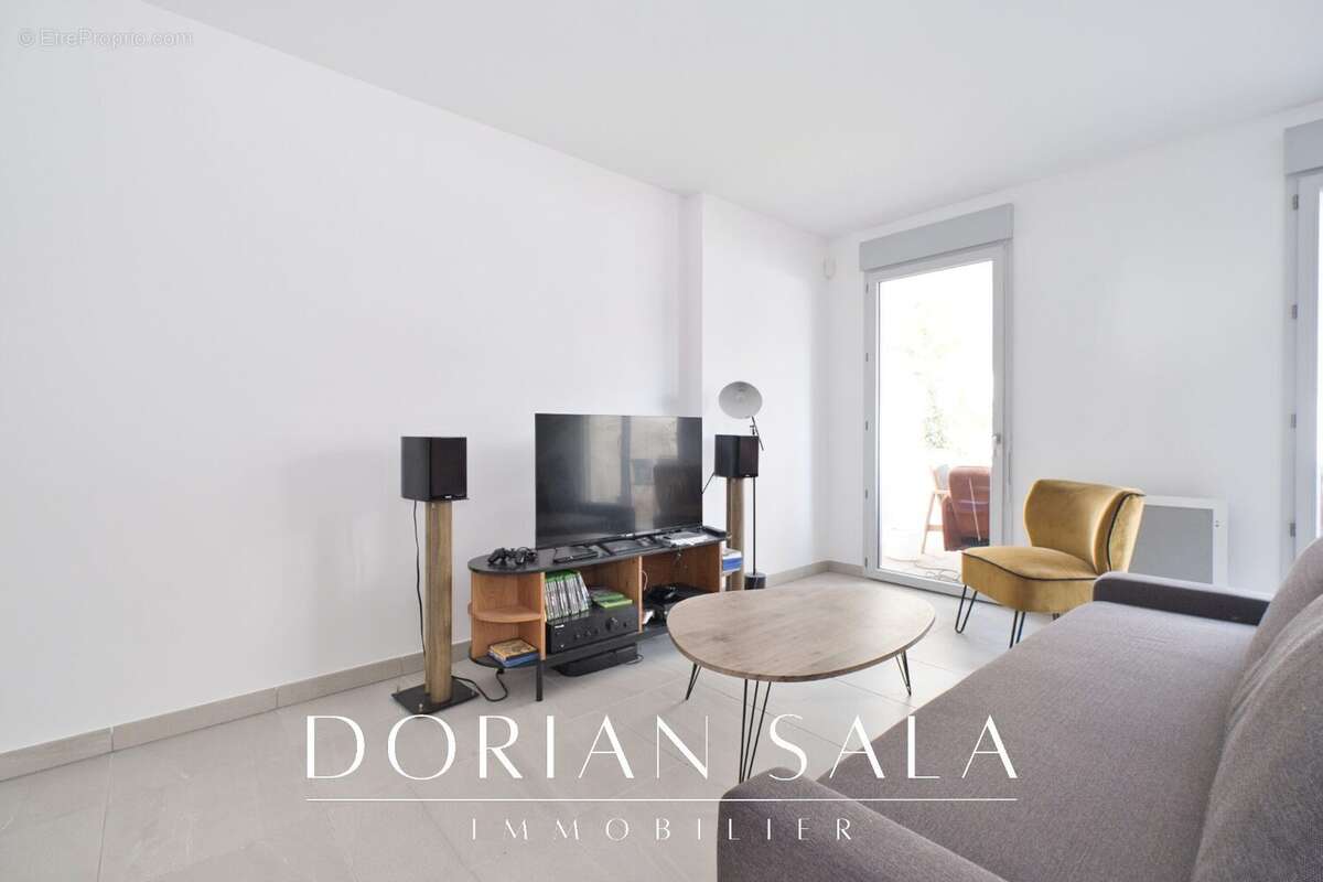 Appartement à MARSEILLE-9E