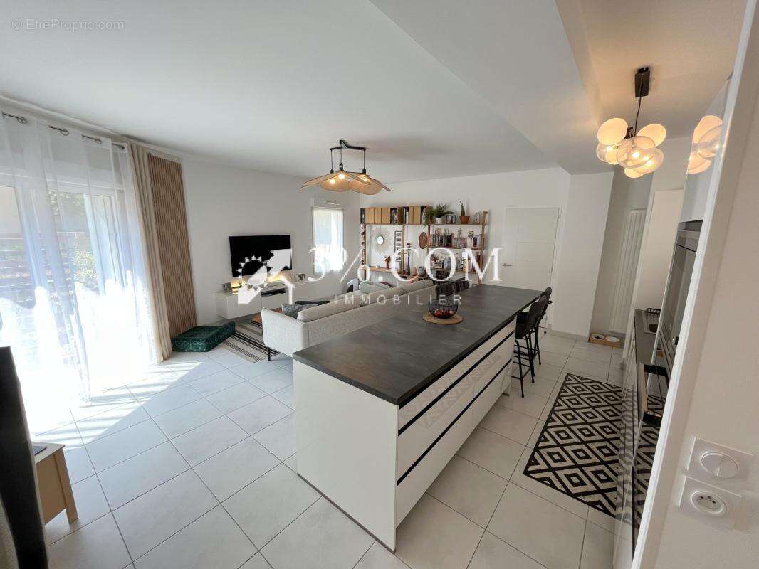 Appartement 3-4 pièces 93 m2 centre ville - photo 4