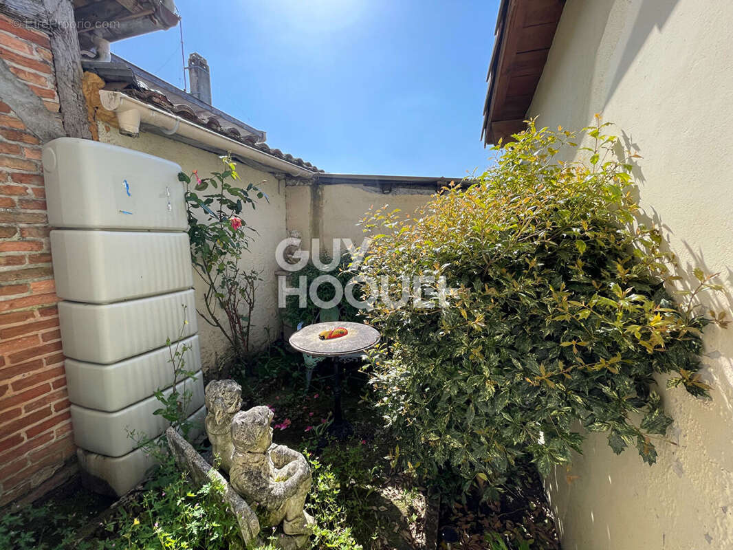 Maison à PARENTIS-EN-BORN