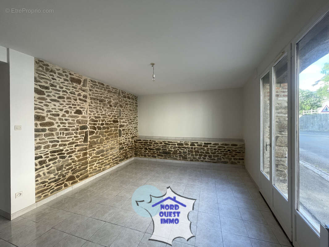 Appartement à HARDANGES