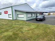 Commerce à PLOUGOULM