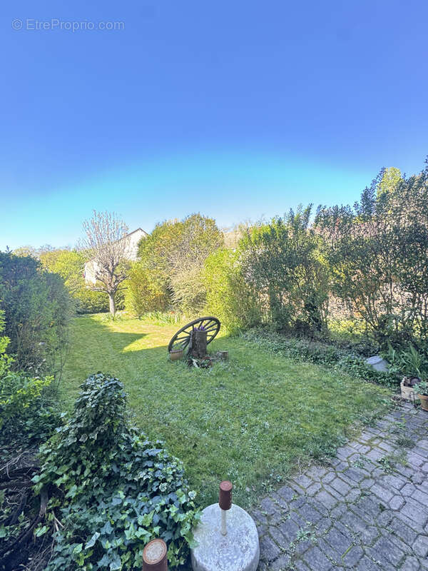 Maison à AULNAY-SOUS-BOIS