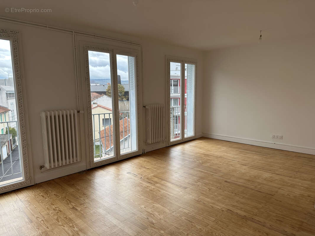Appartement à CLERMONT-FERRAND