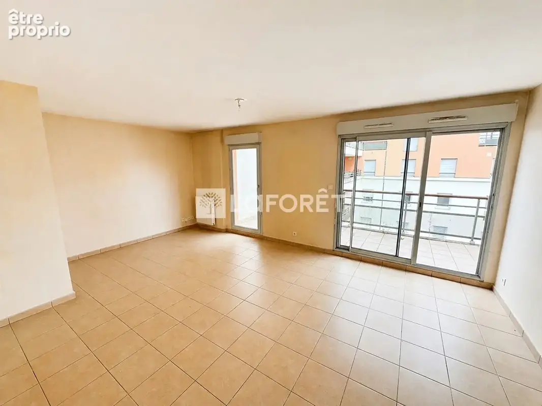 Appartement Saint Etienne 2 pièce(s) 55 m2 - photo 3