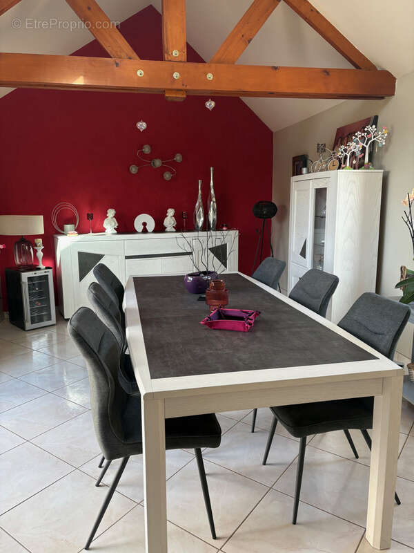 Maison à LA HAIE-TRAVERSAINE