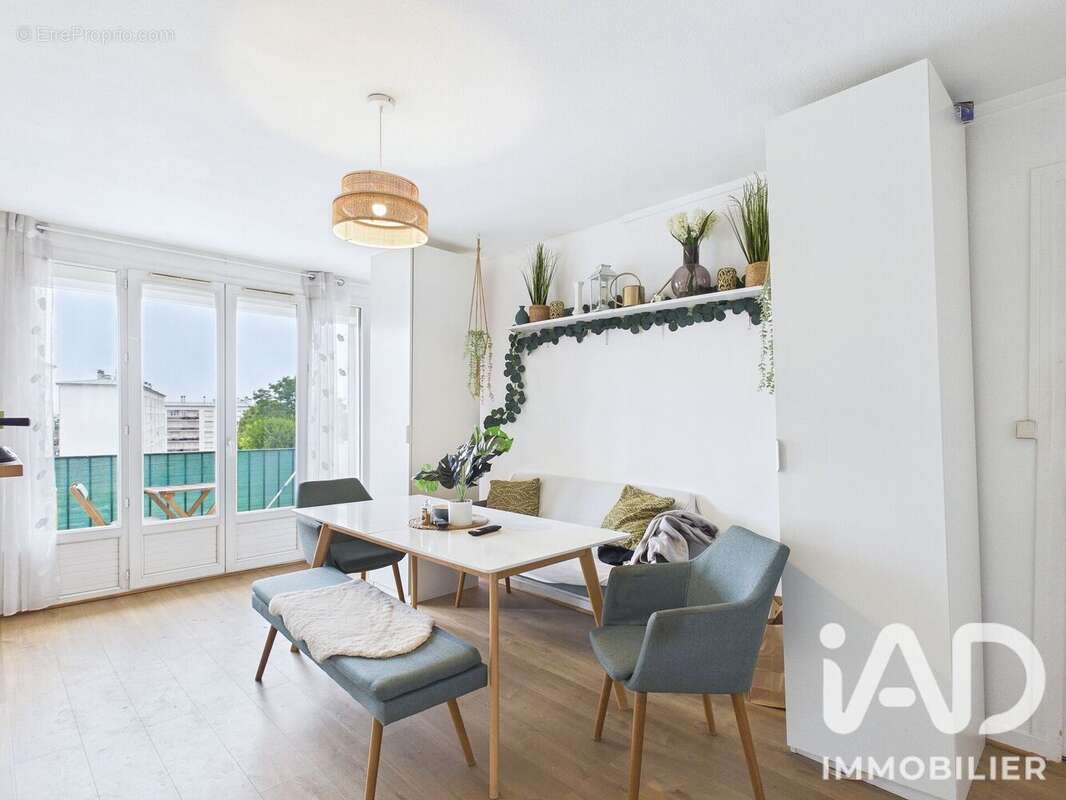 Appartement 75 m² à Troyes  - photo 2