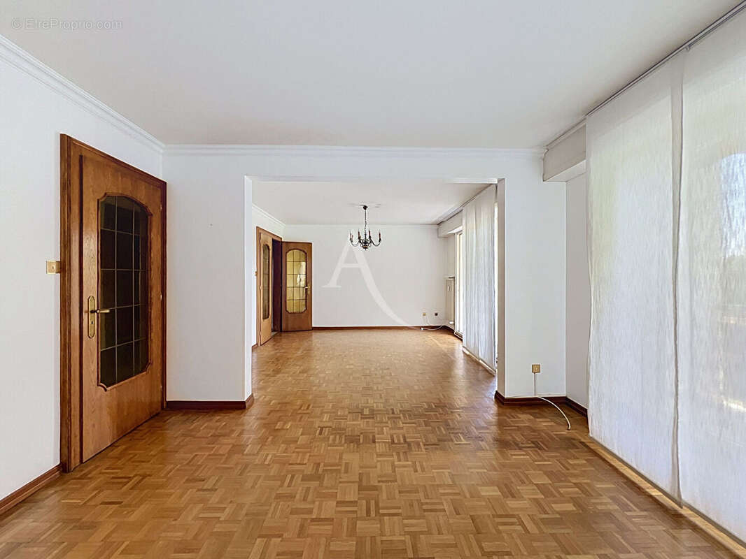 Appartement 4 pièces de 92 m² ? Neudorf - Rue d'Altkirch - photo 4