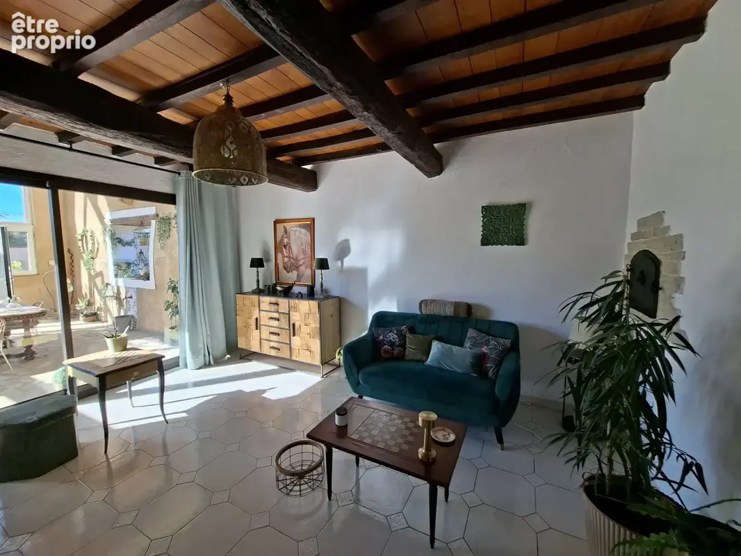 Superbe propriété rénovée avec goût - photo 17