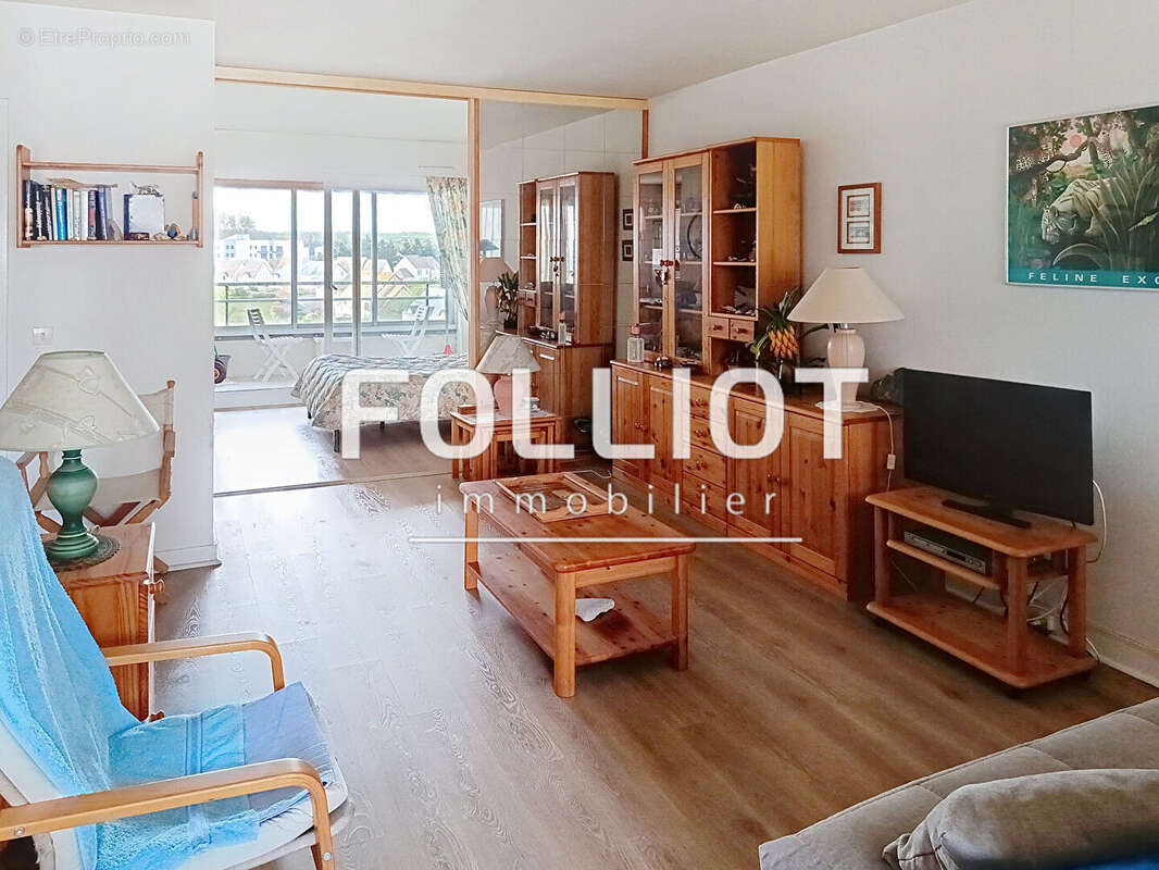 Appartement à COURSEULLES-SUR-MER