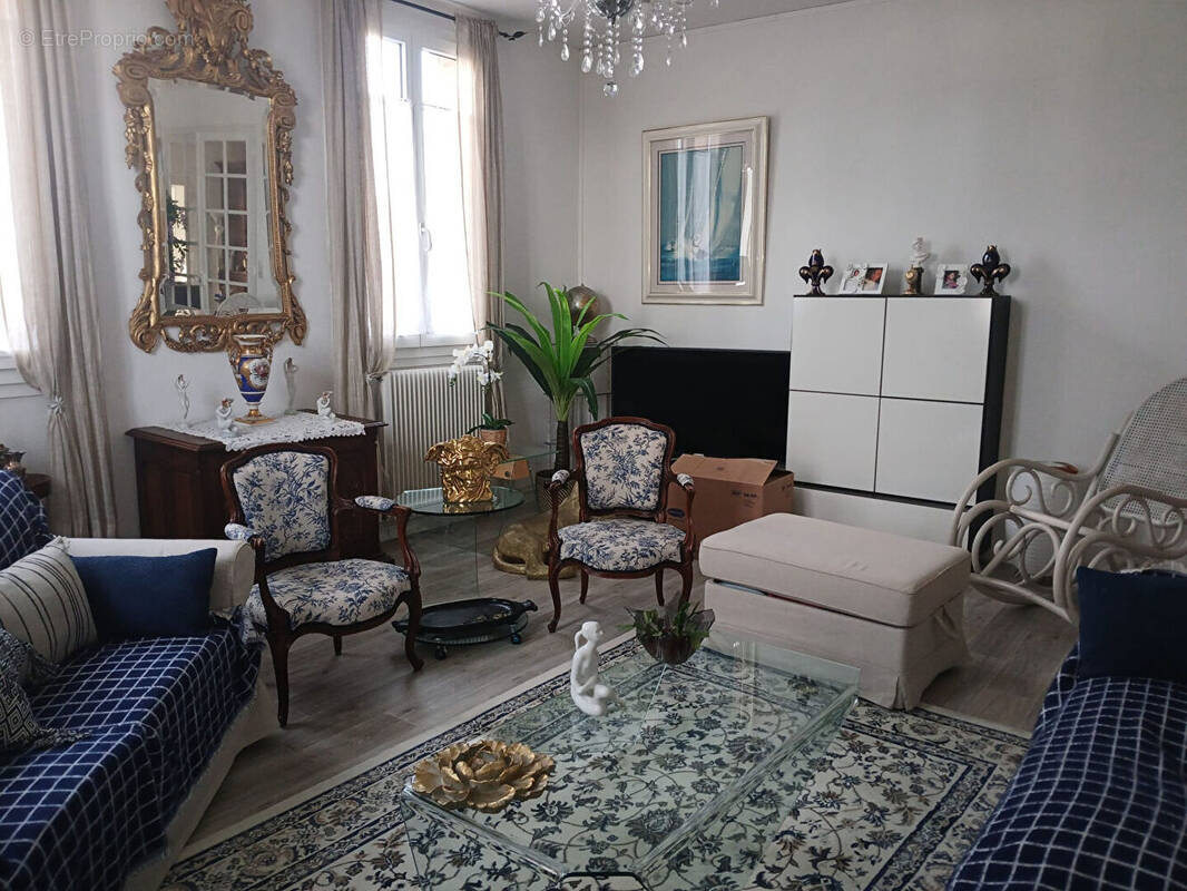 Appartement à SAINT-PIERRE-DES-CORPS