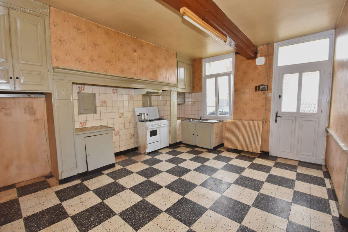 Maison à VIGNACOURT