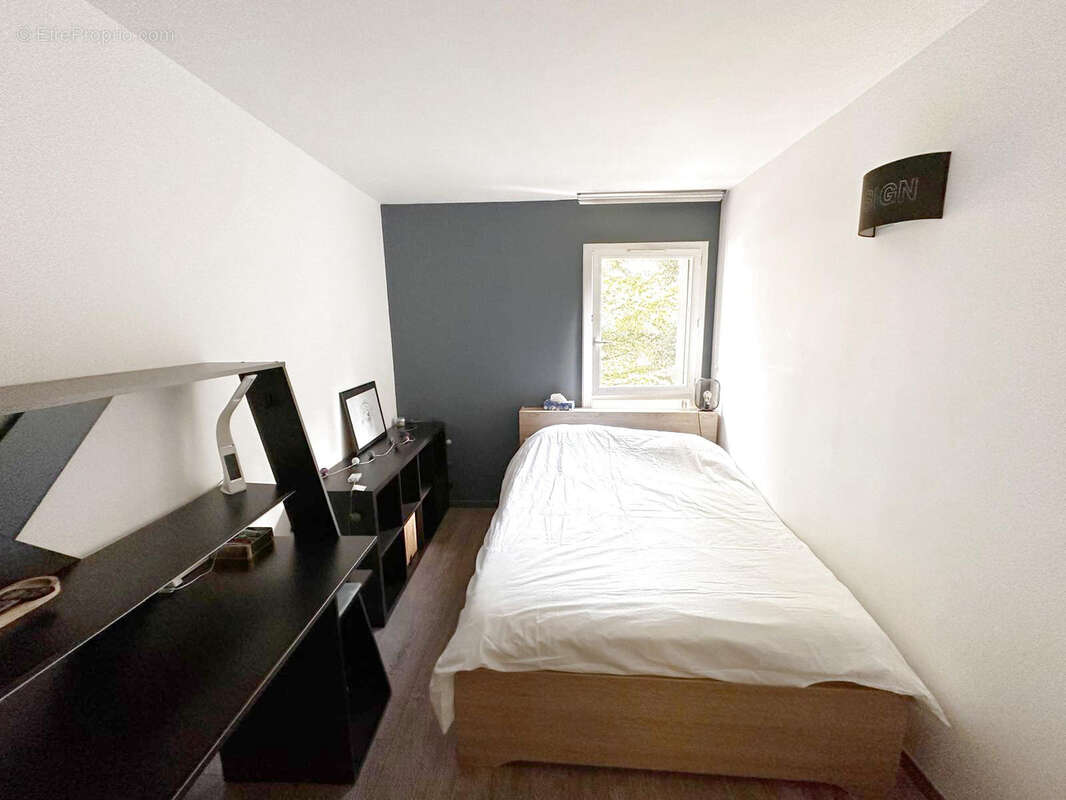Appartement à L'HAY-LES-ROSES