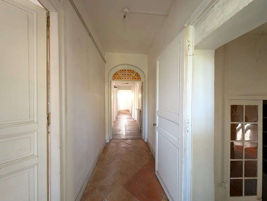Maison à COUTRAS