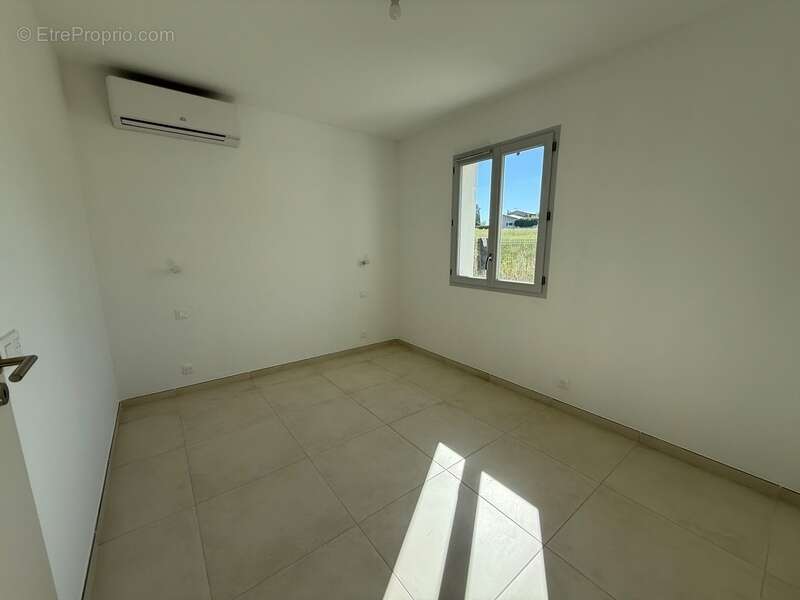 Appartement à LOURMARIN