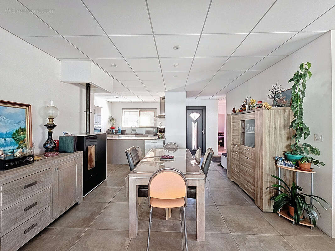 Maison à VILLEFRANCHE-D'ALBIGEOIS