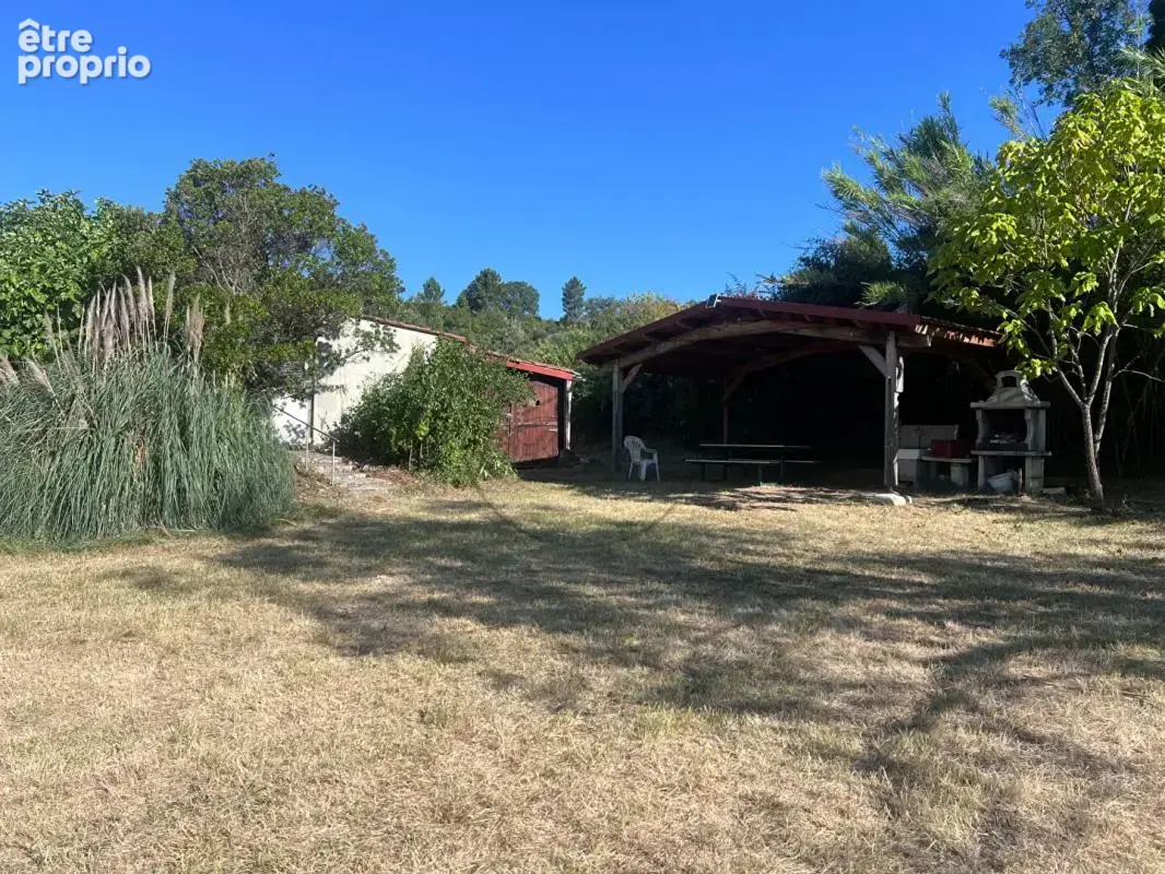 Maison à BARJAC