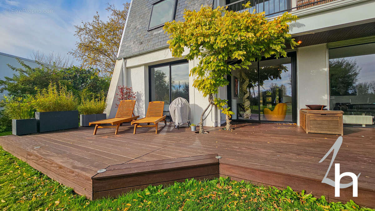 Maison à BRETTEVILLE-SUR-ODON