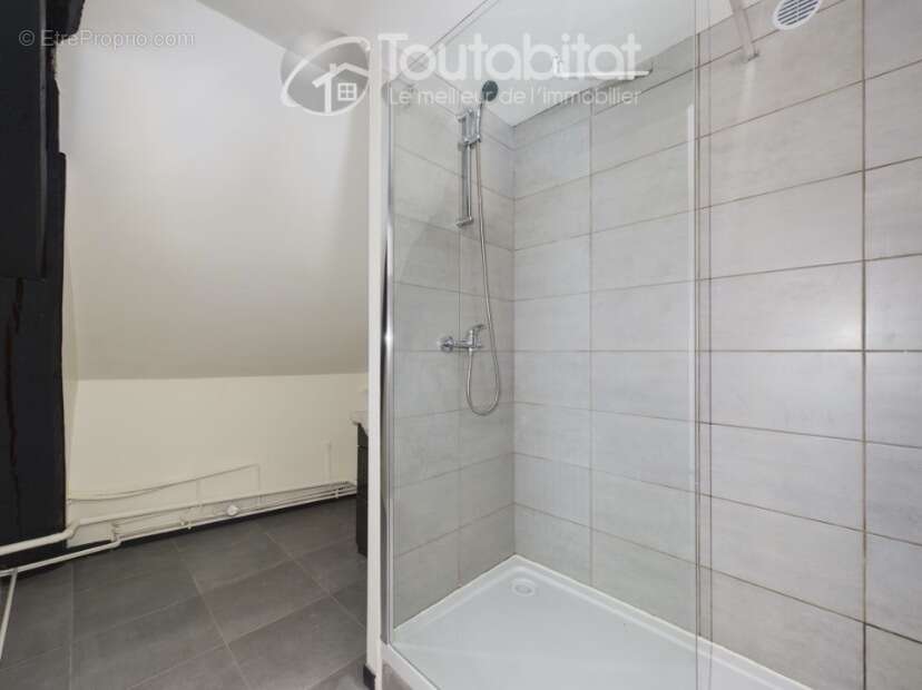 Appartement 58 m² à Sedan  - photo 111