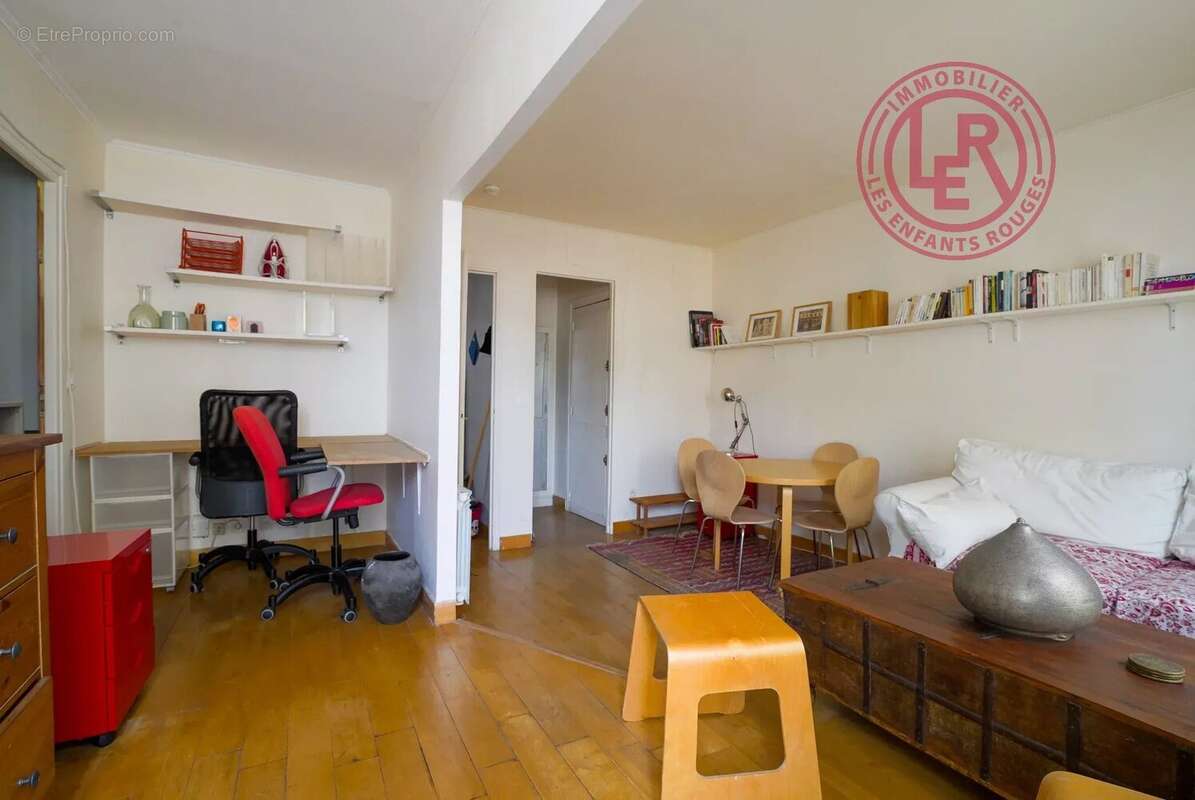 Appartement à PARIS-11E