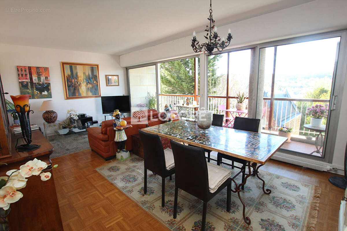 Appartement à SEVRES