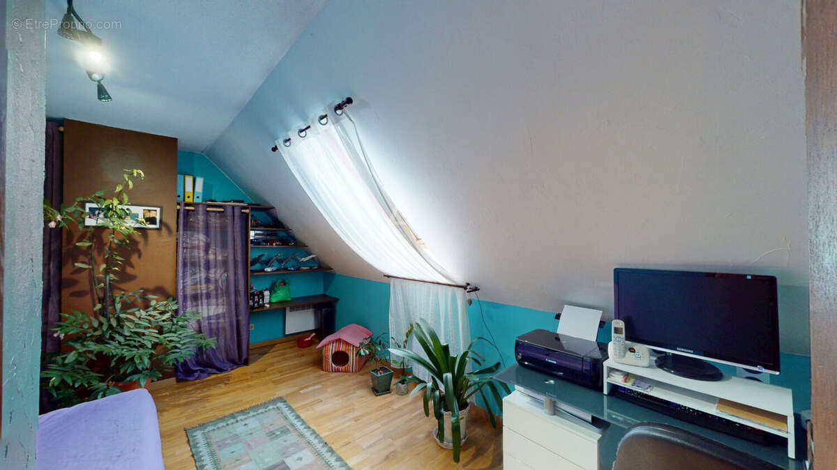 Maison à CHANGIS-SUR-MARNE