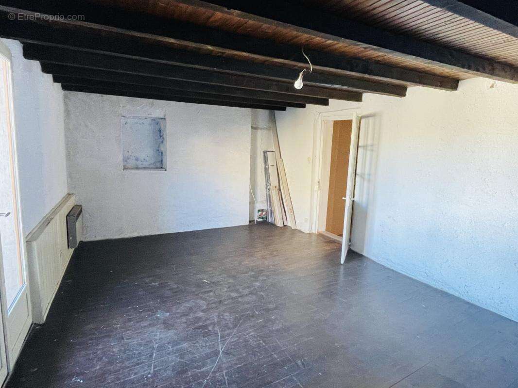 Maison à FENDEILLE