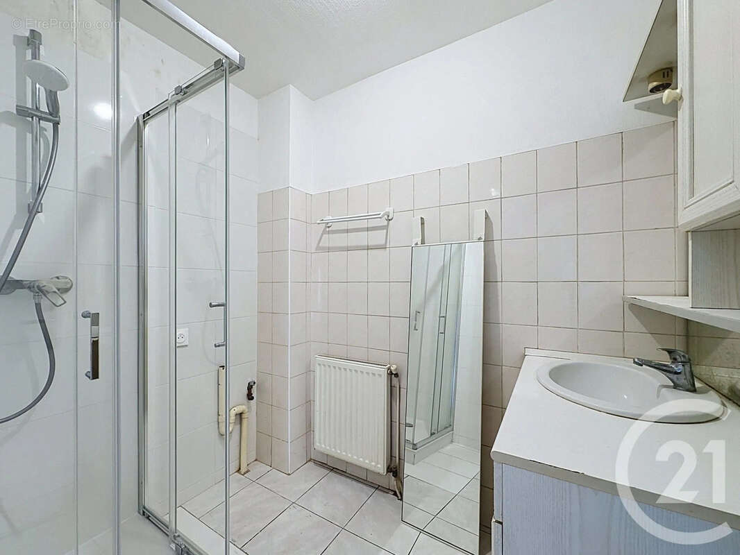Appartement 43 m² à Villeurbanne  - photo 5