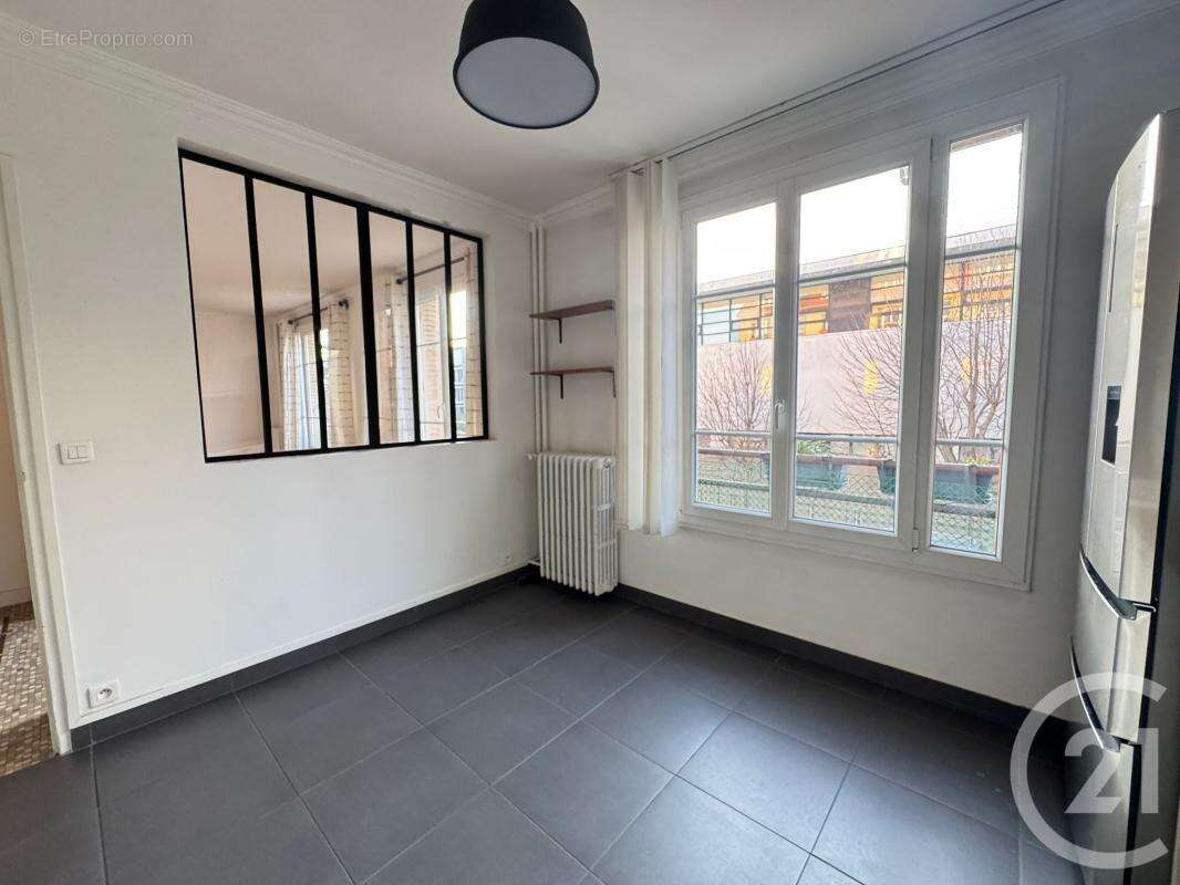 Appartement à FONTENAY-SOUS-BOIS