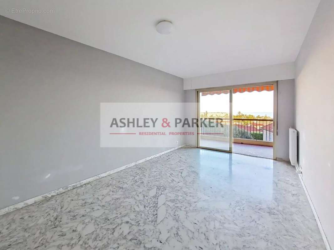 Appartement à BEAULIEU-SUR-MER