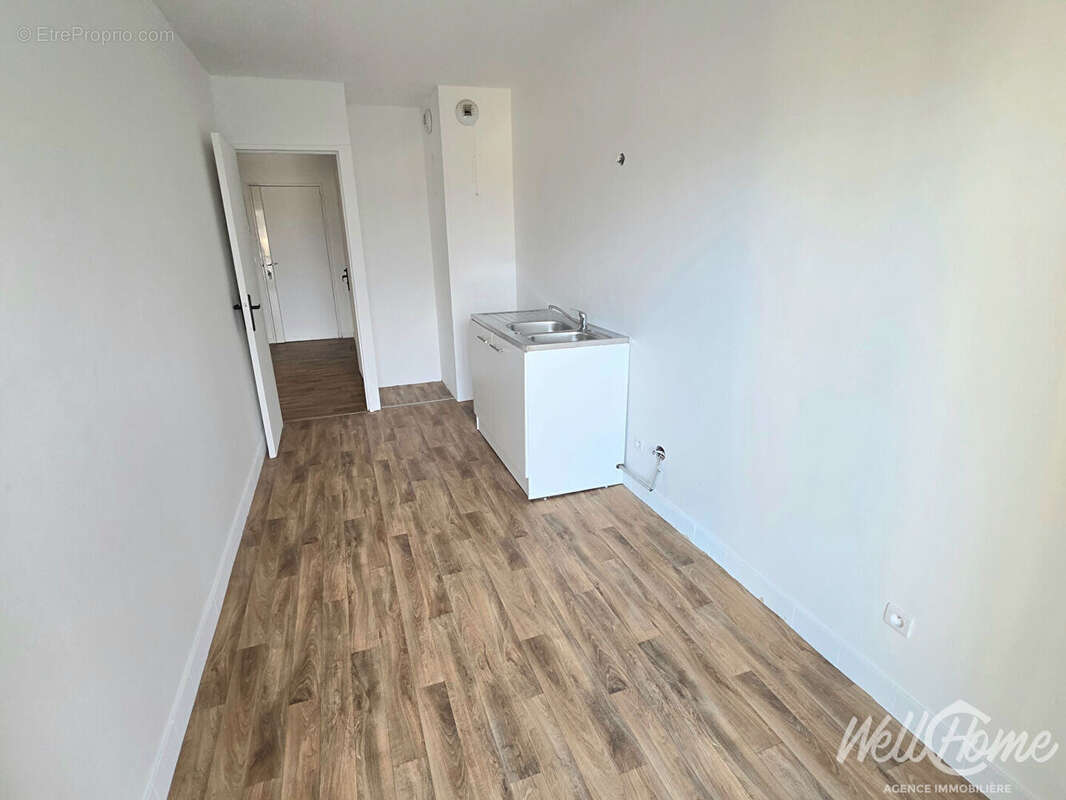 Appartement à SAINT-OUEN-L'AUMONE