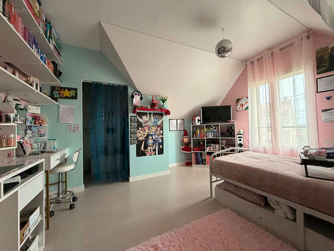 Maison à VILLERS-COTTERETS