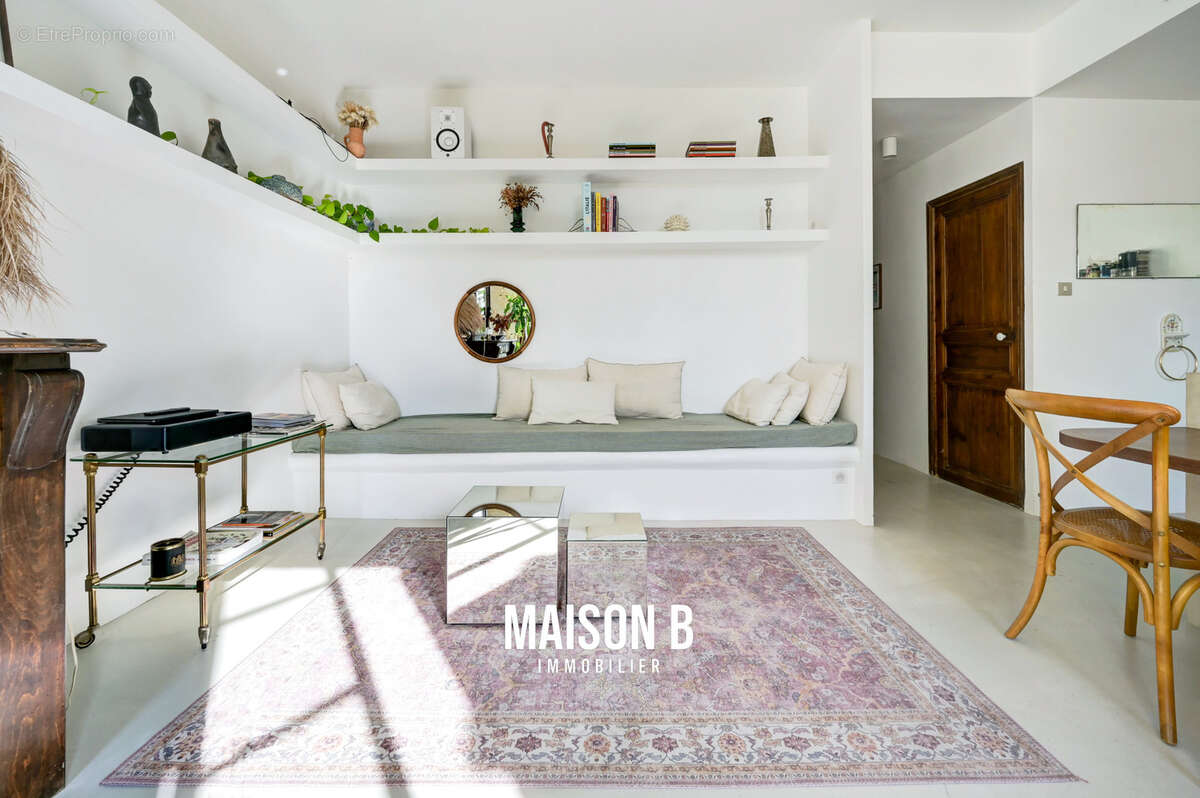 Appartement à MARSEILLE-6E