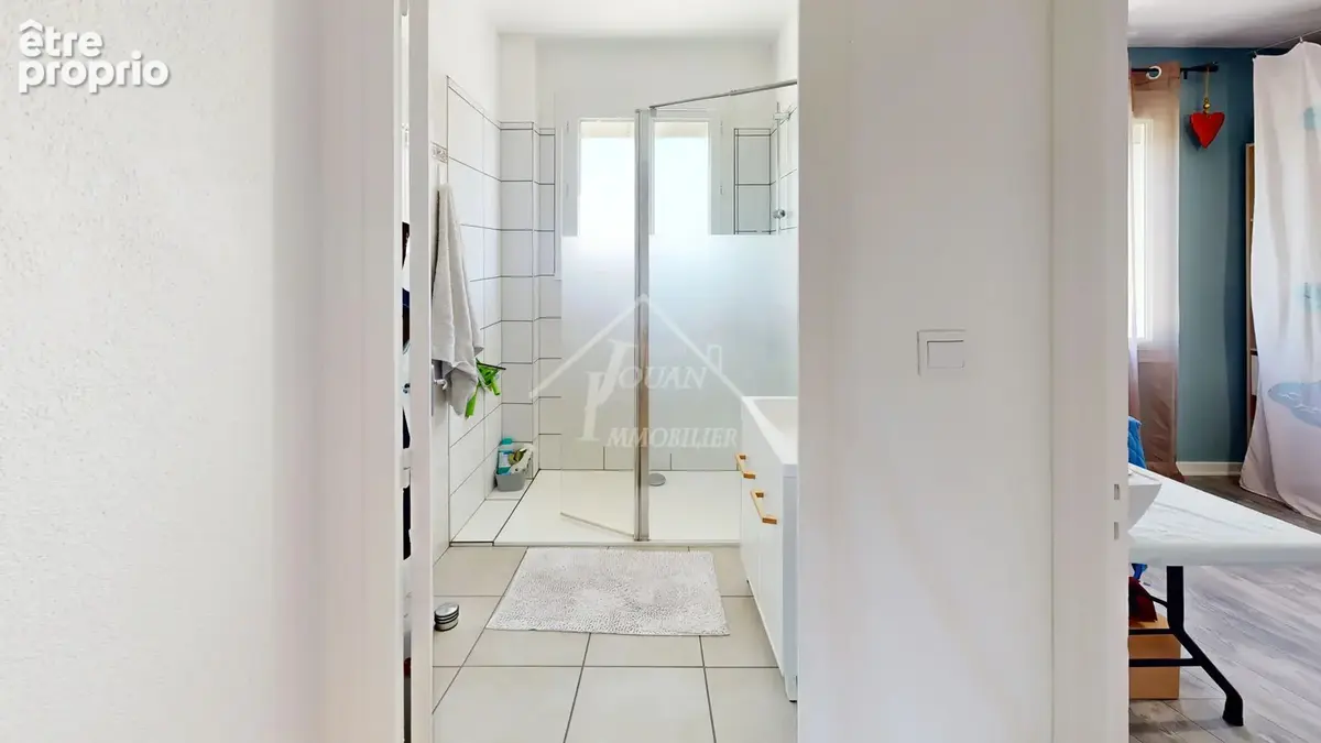 Appartement trois chambres dans quartier calme - photo 3