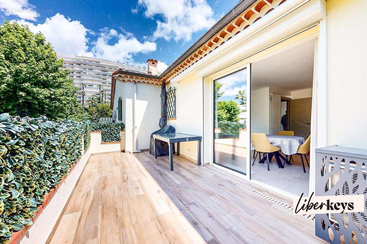 Appartement à CANNES