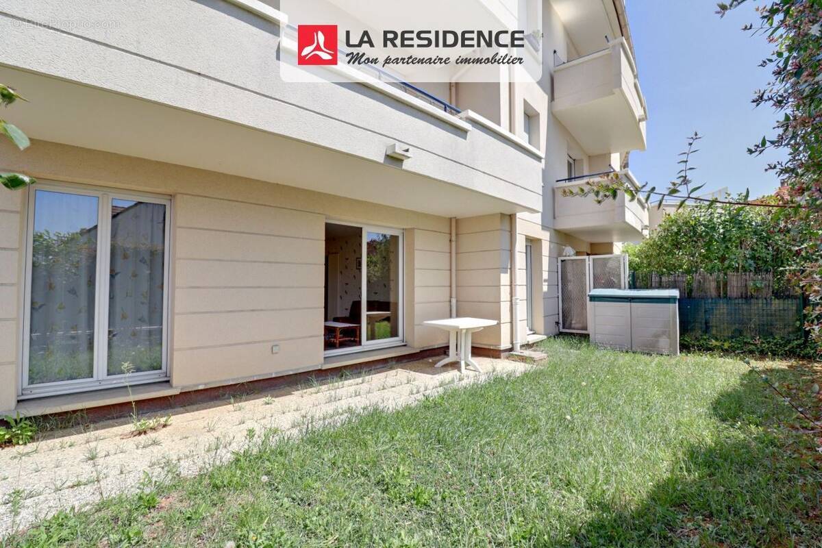 Appartement à VERNEUIL-SUR-SEINE