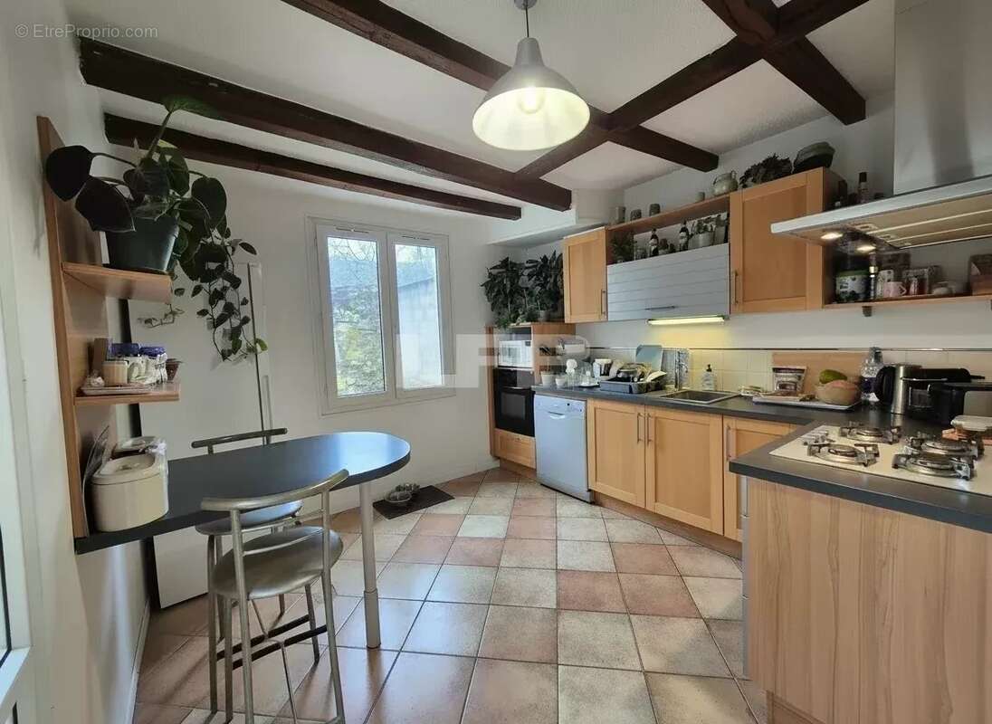 Maison à MORTEFONTAINE