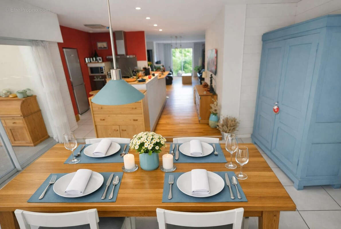 Maison de plain-pied avec jacuzzi et terrain arboré en lisière de forêt - photo 12